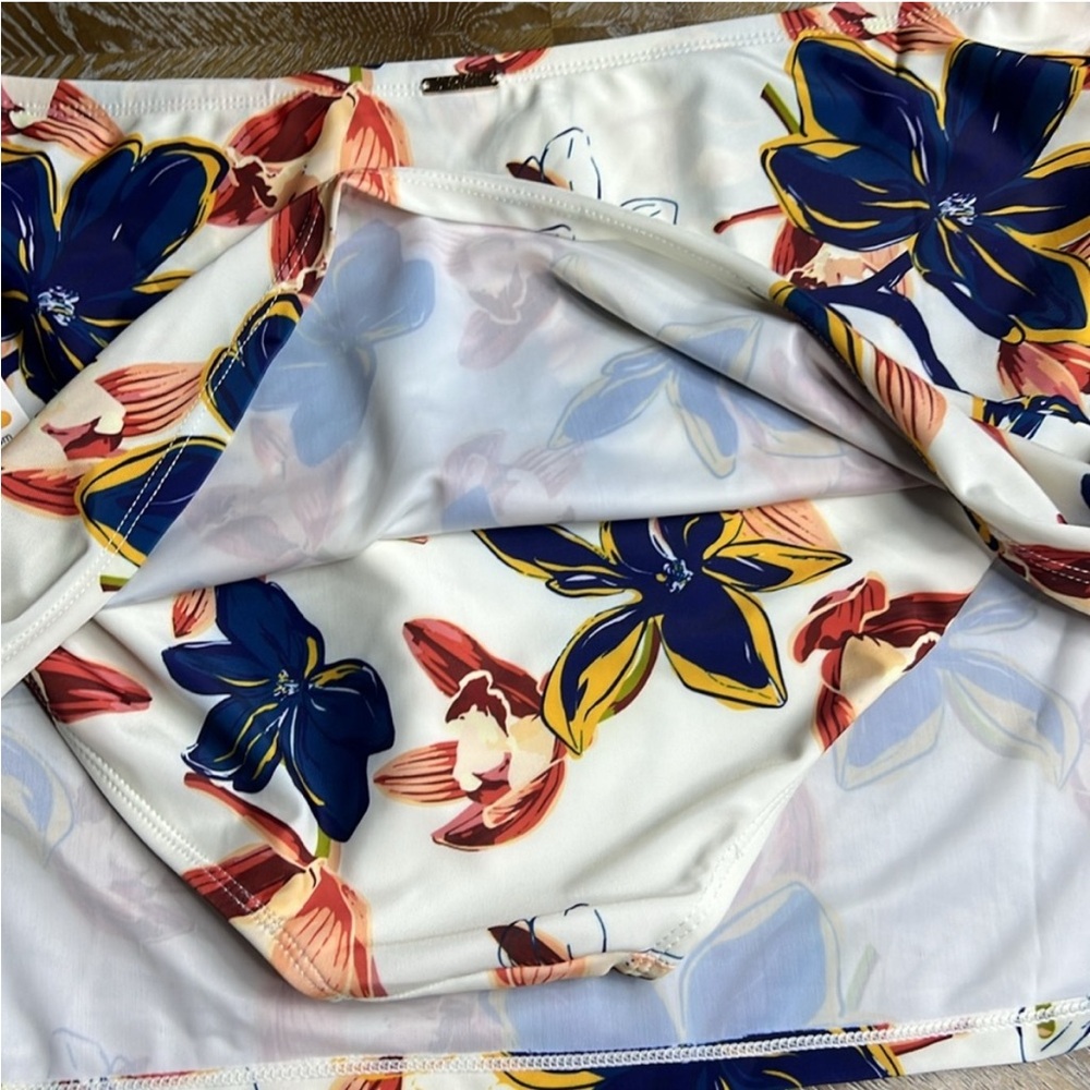 SIMPLY FIT SWIMWEAR Plus Size Swimskirt in Evening Sand Print 3X - Picture 9 of 9